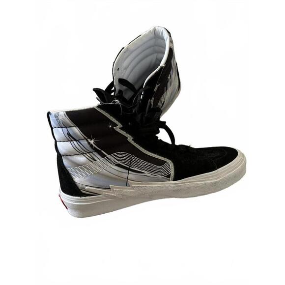 FALL CLEARANCE NEW Vans Sk8-Hi Bolt Black and Silver Sneakers w 6.5 - Picture 6 of 7